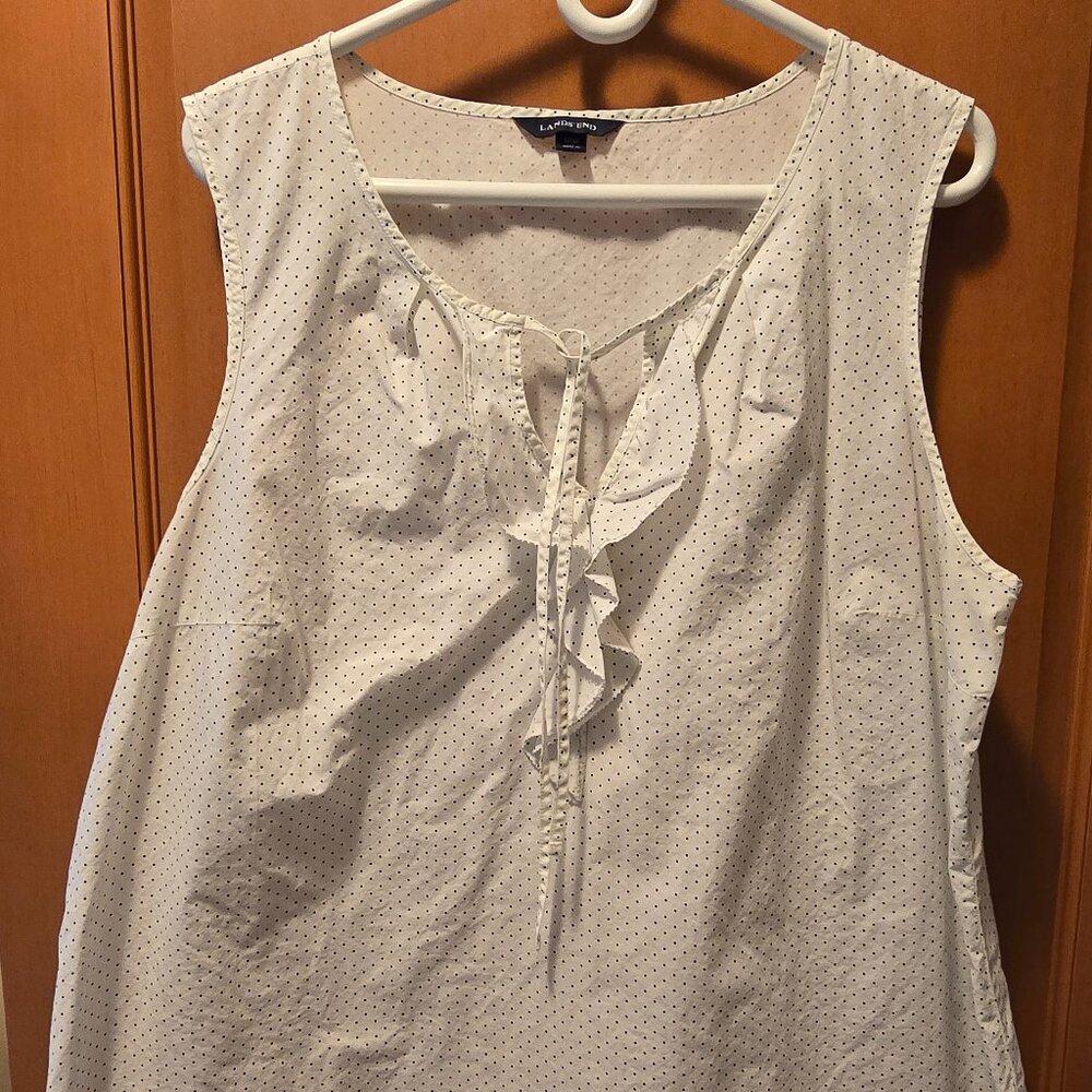 Land's End sleeveless white blouse with tiny black polka dots